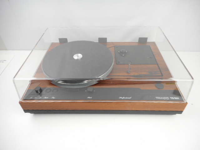 THORENS TD521RW.JPG
